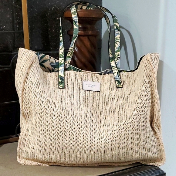 NWT VICTORIA'S SECRET LARGE NATURAL FAUX STRAW TOTE OVERNIGHT BEACH FUN … - Picture 1 of 9